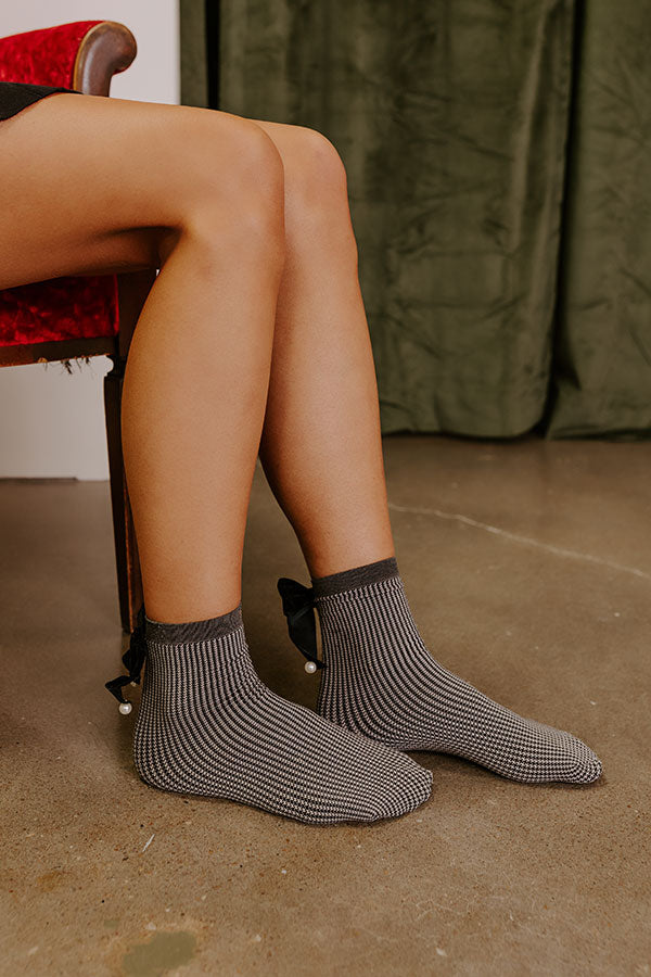 Chic Mindset Houndstooth Socks Image - 2