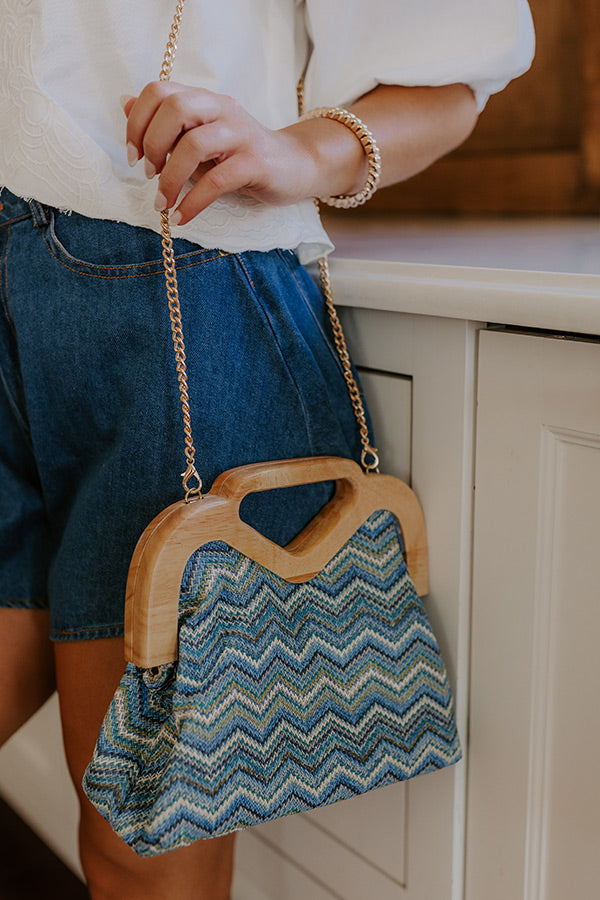 Sunny Days Ahead Woven Purse in Blue Image - 4