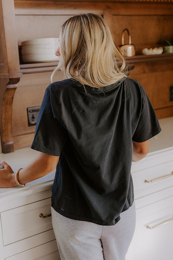 Casual Cues Tee in Black Image - 4