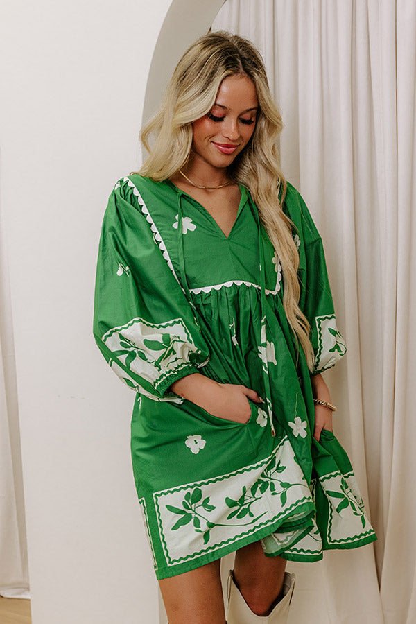 Picture Perfect Floral Mini Dress in Kelly Green Image - 2