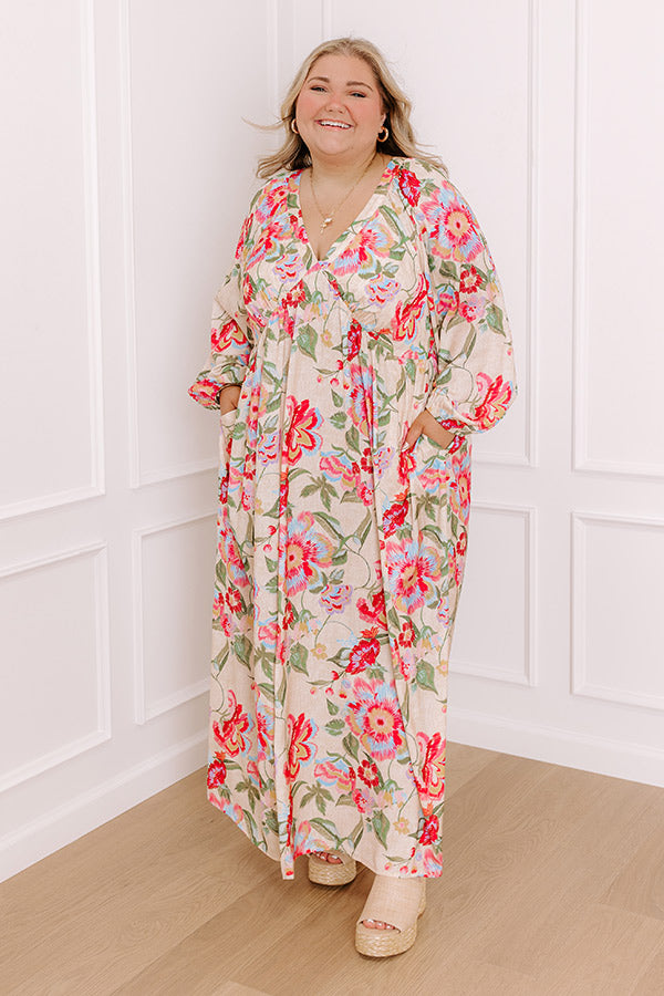 Hibiscus Daydream Maxi Dress Curves Image - 2
