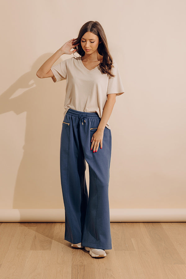 Street Style Chic High Waist Scuba Pants in Riverside Image - 3