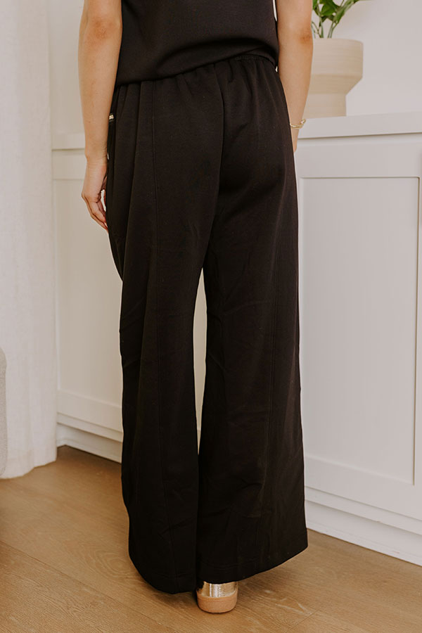 Street Style Chic High Waist Scuba Pants in Black Image - 4