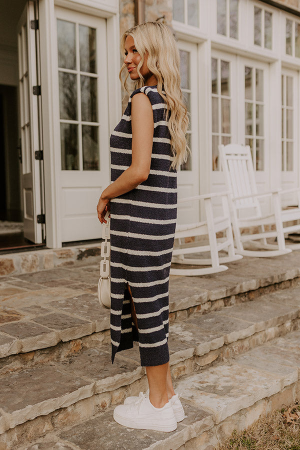 Sunset Sail Knit Midi Dress in Navy Image - 3
