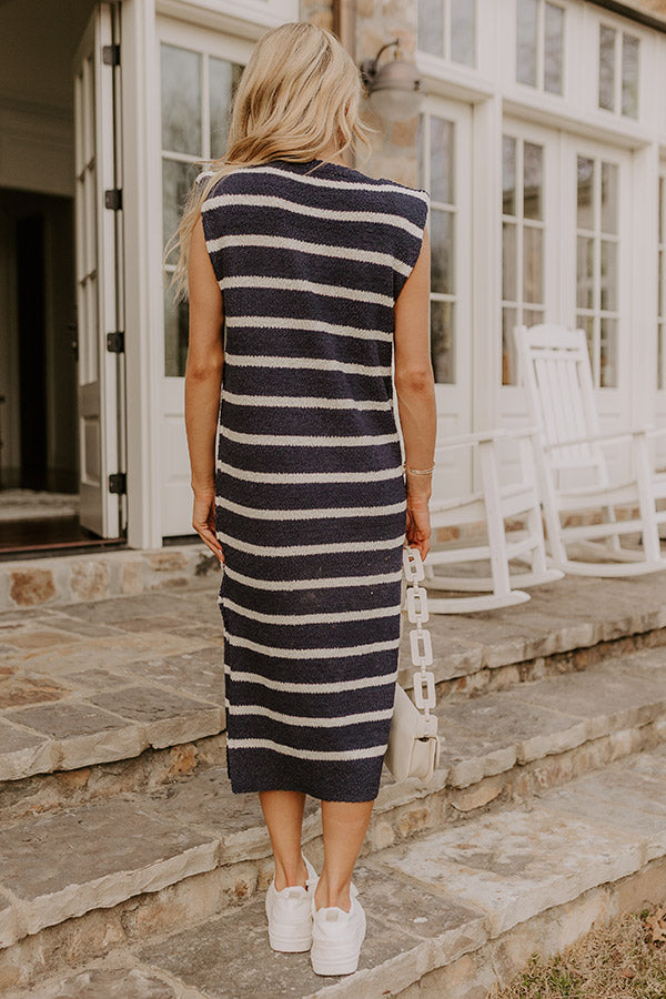 Sunset Sail Knit Midi Dress in Navy Image - 4