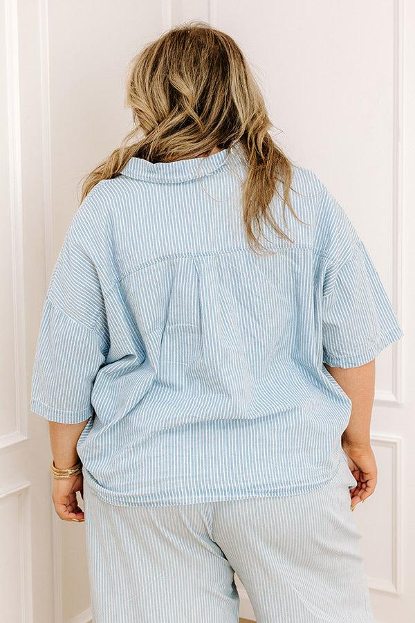 Coastal Dreams Chambray Button Up Curves Image - 3