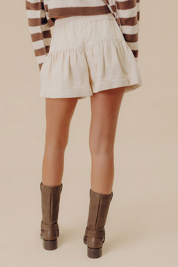 The Penelope High Waist Wide Leg Shorts in Cream Image - 4