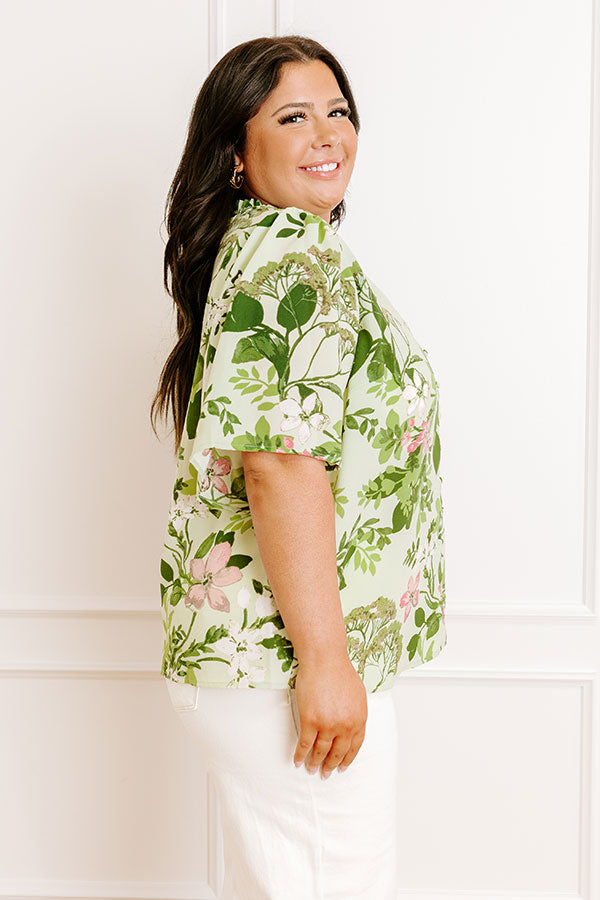 Small Town Charm Floral Top Curves Image 3