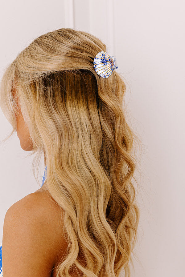 Collecting Seashells Hair Claw Clip in Blue Image - 2