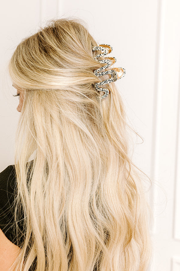 Girl On The Go Hair Claw Clip in Stone Image 2