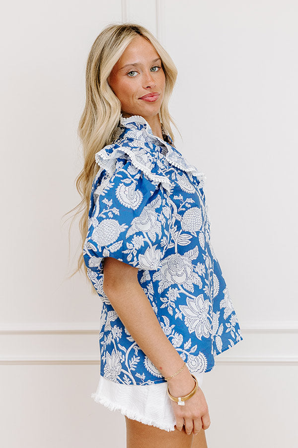 Sunday Chic Floral Top in Blue Image - 4