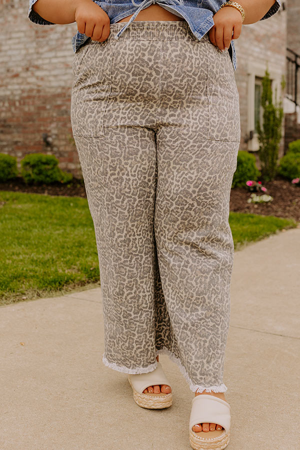 The Lindsey High Waist Wide Leg Pants Curves Image 2