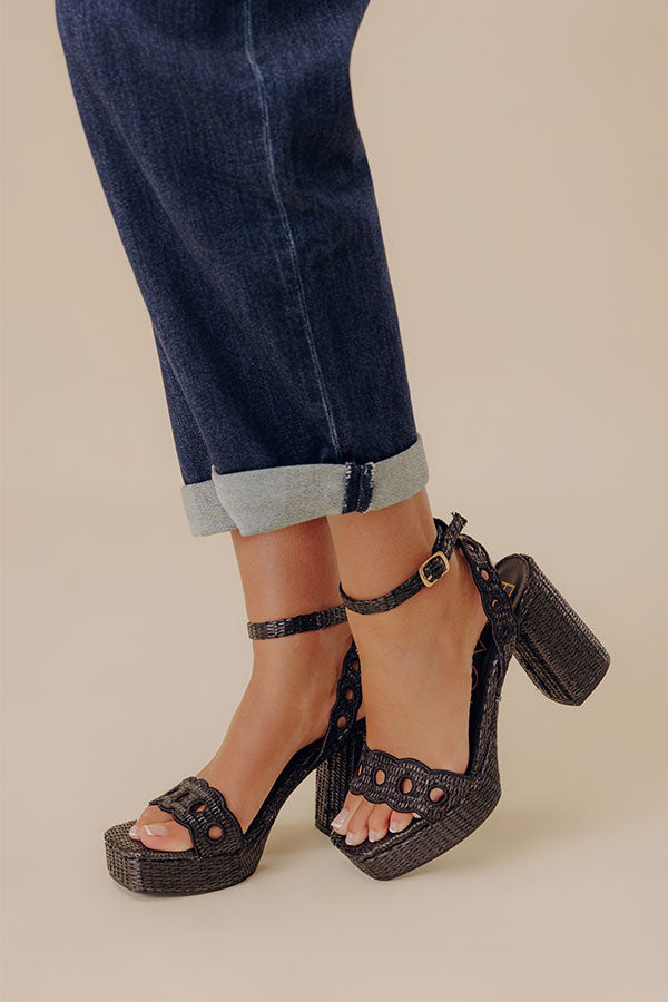 Moorea Raffia Woven Heel in Black
