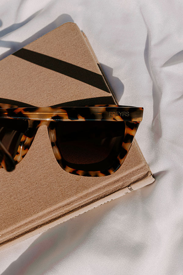Freyrs Lucy Cat Eye Sunglasses Image 3