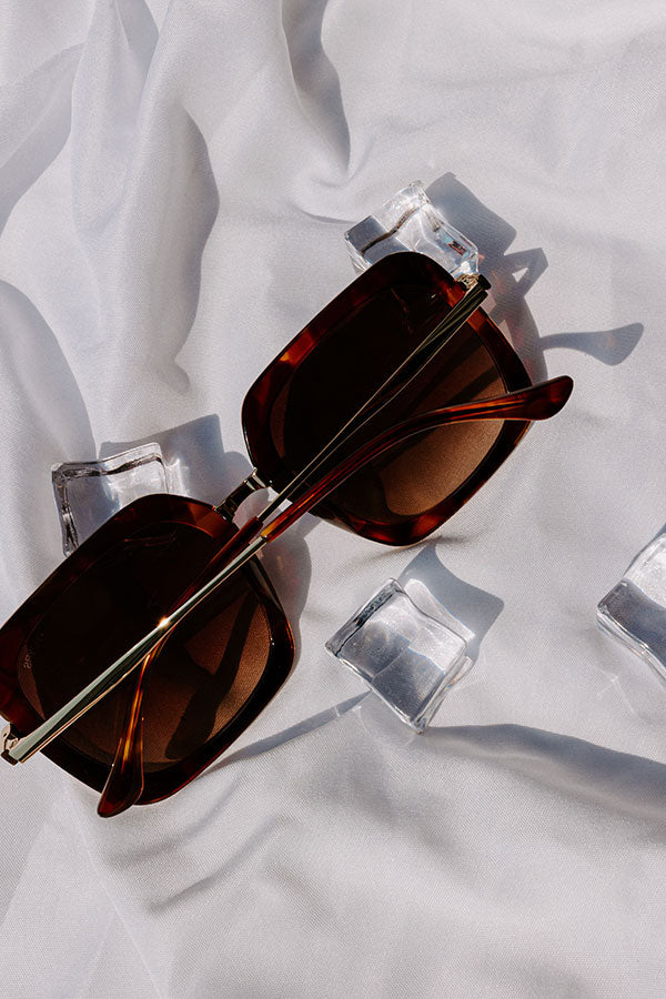 Freyrs Lulu Square Sunglasses Image - 3