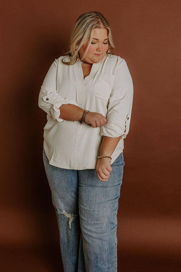 Simple Sunday Shift Top in Cream Curves Image 3