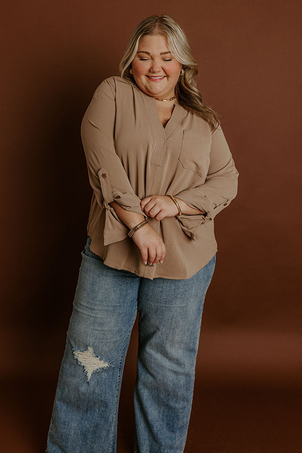 Simple Sunday Shift Top in Mocha Curves Image 2