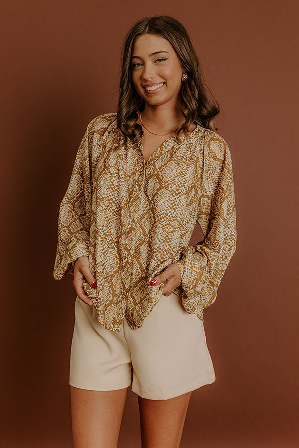 Downtown Chic Button Up Top Image 3