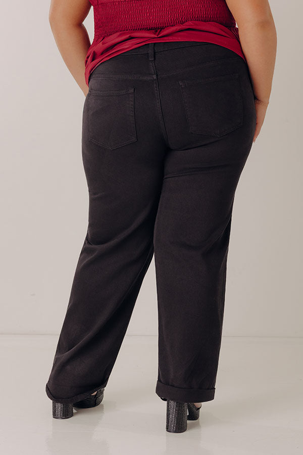 RISEN Ember Midrise Barrel Leg Jean Curves Image - 4
