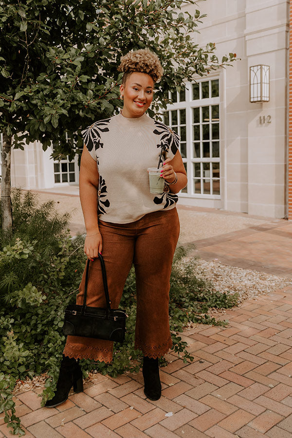 City Bloom Floral Knit Top in Iced Latte Curves Image 4