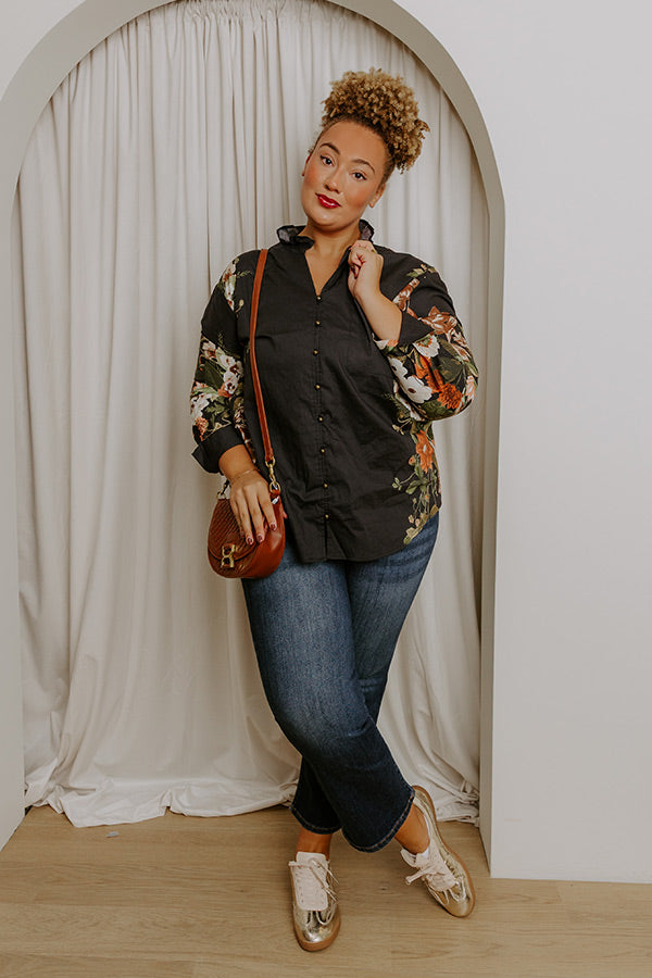 Uptown Poise Floral Top in Black Curves Image 2