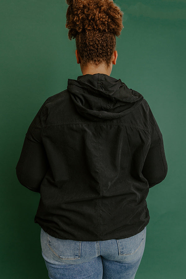 Fifth and Fall Lightweight Jacket in Black Curves Image - 3