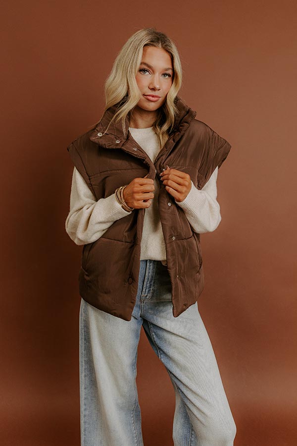 Brisk Stroll Puffer Vest in Chestnut