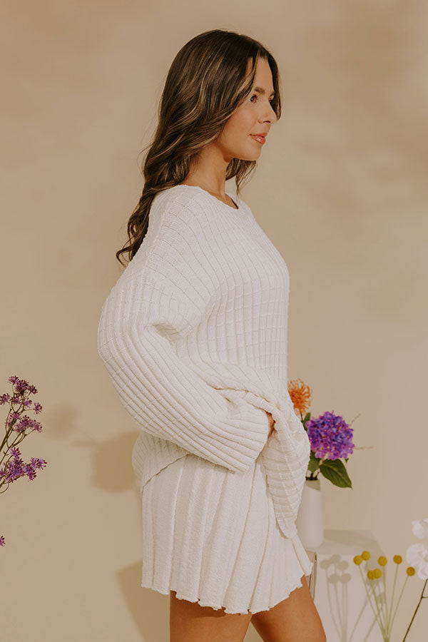 Minimal Muse Knit Sweater in Cream Image - 4