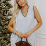 Casual Look Knit Vest Top in Grey Image - 1