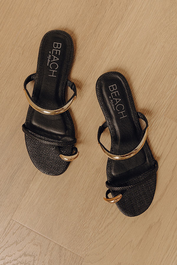 The Vacay Faux Leather Sandal in Black Image - 1