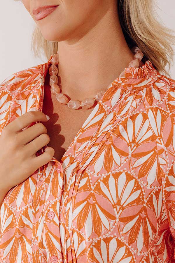 Sweet Statement Necklace in Peach Image - 1