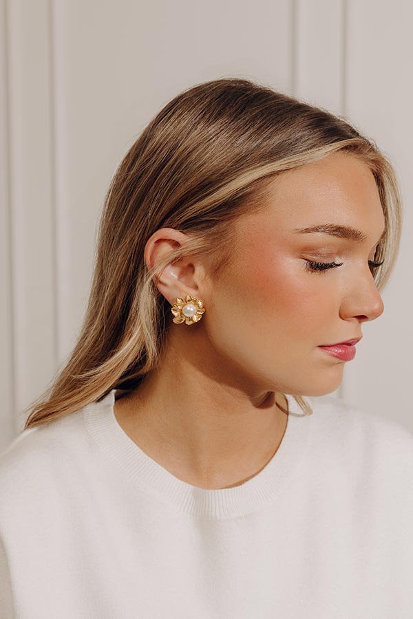 Susan Shaw Marigold Pearl Stud Earrings Image - 2