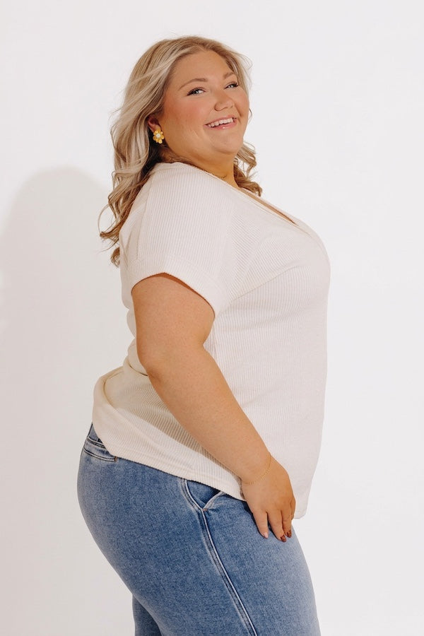 Casual Brunch Ribbed Top in Cream Curves Image - 3