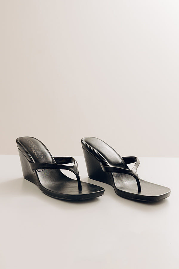Murphy Faux Leather Wedge in Black Image - 2
