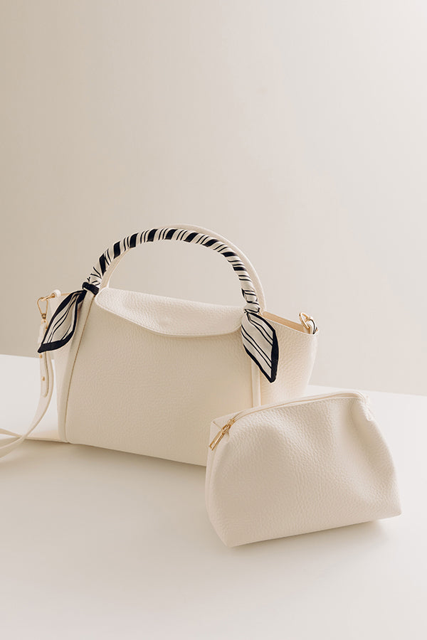 Manhattan Views Faux Leather Purse in White Image - 3