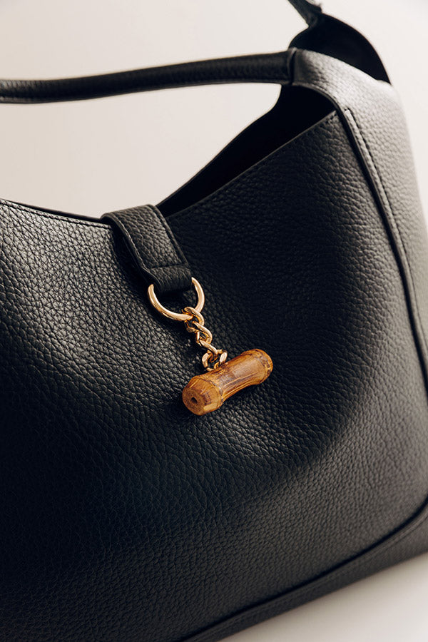 Milan Moment Faux Leather Tote in Black Image - 4