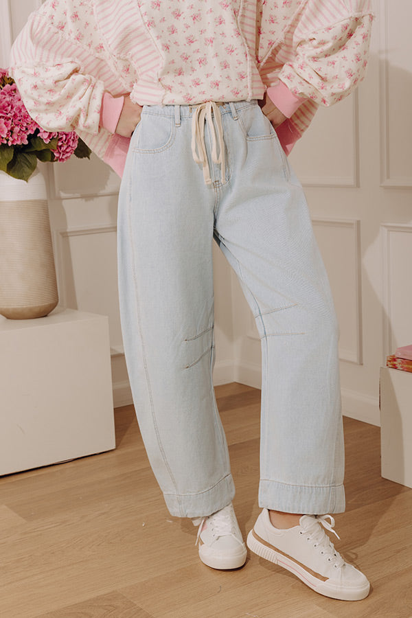 Casual Luxe Midrise Barrel Leg Jean Image - 3