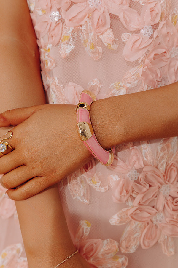 Vacay Chic Hinge Bangle Bracelet in Pink Image - 2