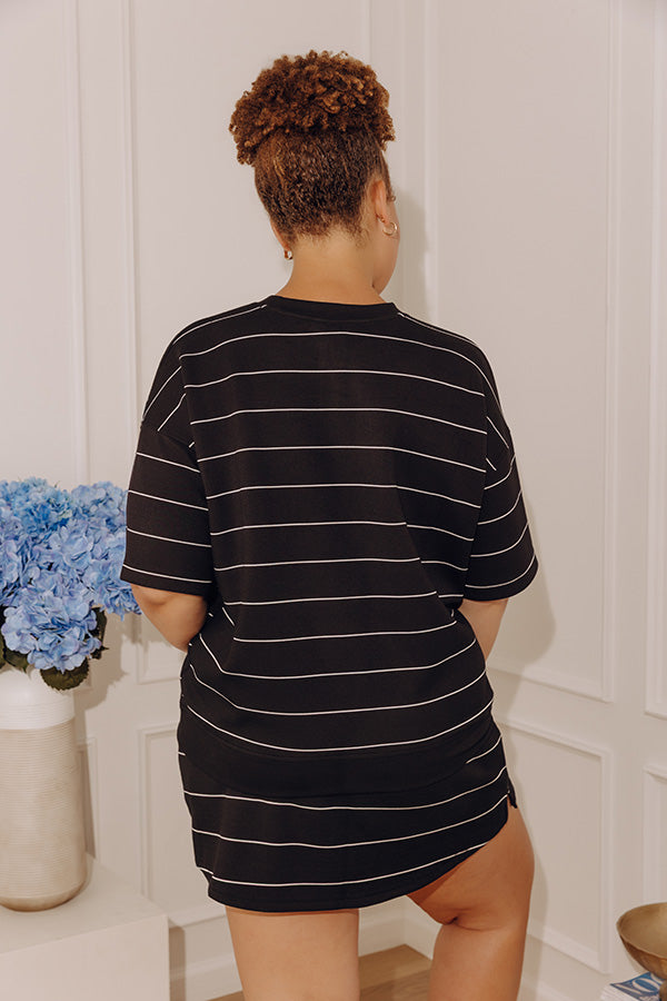 Classic Look Stripe Scuba Top Curves Image - 3