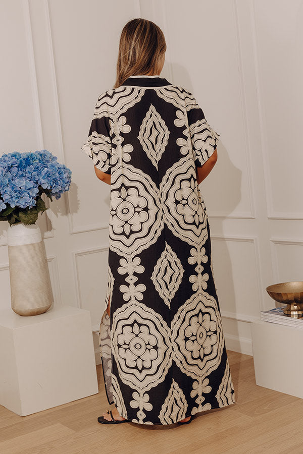 Vacay Bungalow Caftan Maxi Dress in Black Image - 4