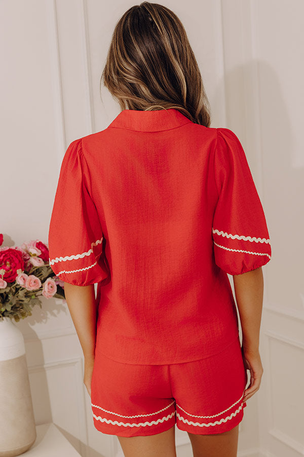 Cue The Vacay Linen-Blend Top in Red Image - 4