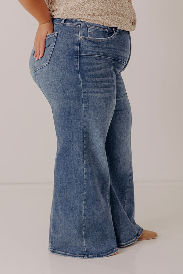 The Briar Midrise Tummy Control Wide Leg Jean Curves Image - 3