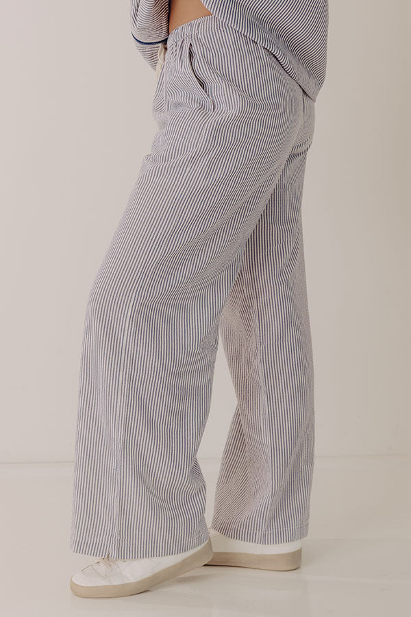 Seaside Charm Midrise Stripe Pants in Navy Image - 3