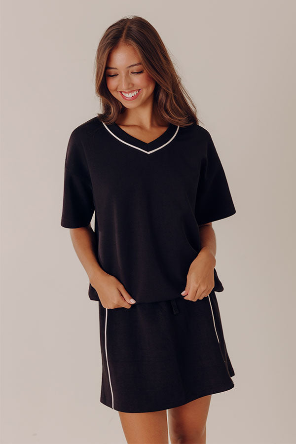 Simply Charming Scuba Tee in Black Image - 1