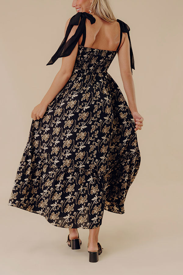 Country Estate Floral Midi Dress in Black Image - 4