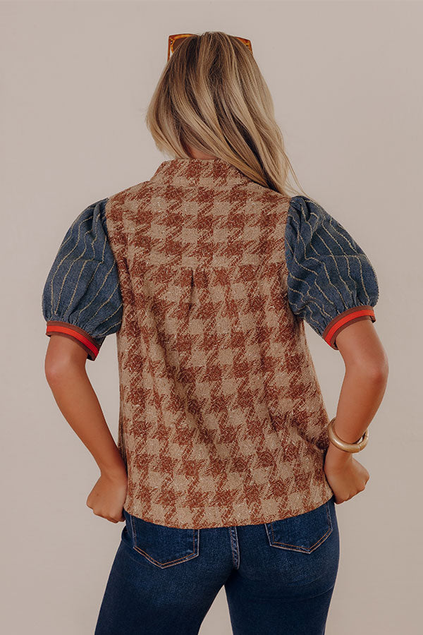 Boston Bistro Houndstooth Tweed Top in Iced Latte Image - 4