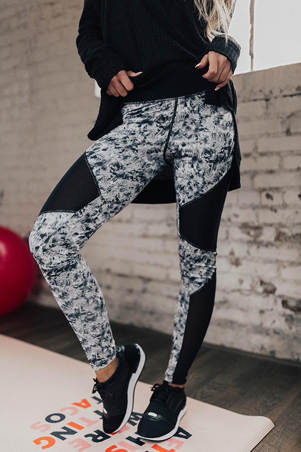 Breaking The Rules Mid Rise Legging in Grey Image - 2