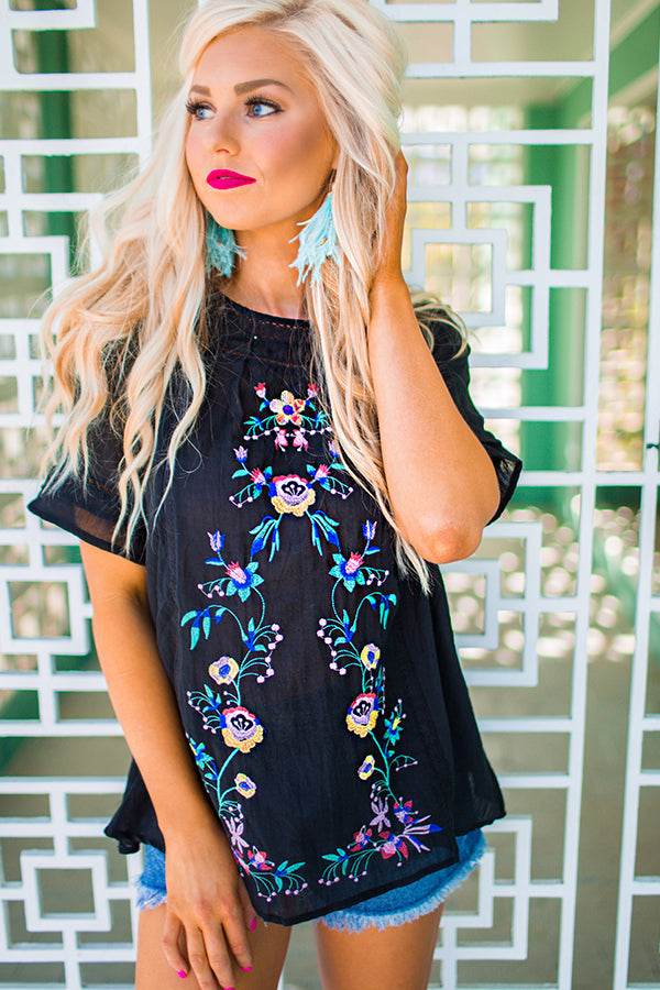 Meet Me In Paradise Shift Top in Black Image - 1