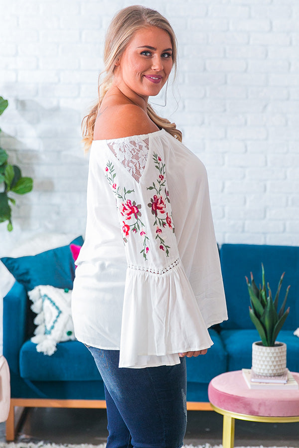 Steal A Kiss Embroidered Shift Top in White Image - 5