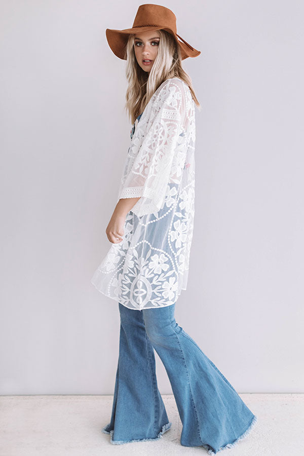 Resort Luxe Lace Overlay In White Image - 4
